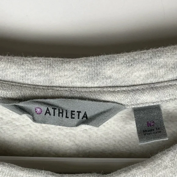 Athleta Pacific Pullover Wool Blend Sweatshirt Size Medium Gray Fuzzy Crew Neck - Picture 4 of 8
